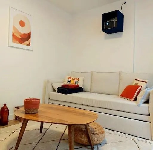 Le Patio - Cinélodge Avec Jardin Poitiers