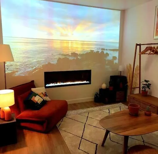 Le Patio - Cinélodge Avec Jardin *